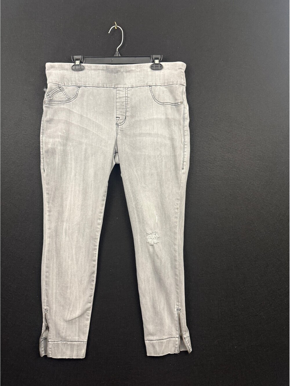 Rock & Republic Grey Slimming Denim Cure Pull-On Jeans Size 18